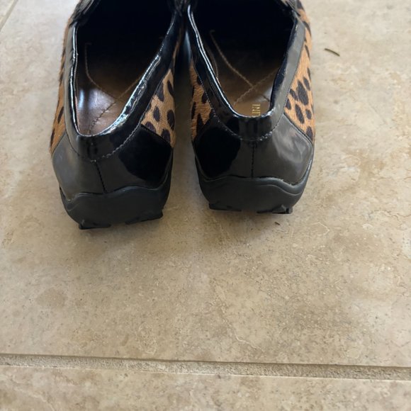 Size 6.5 Enzo Angiolini Leopard Print Women's Drivers - Picture 2 of 5